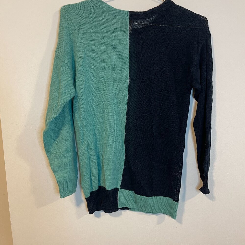 Colorblock Sweater - Picture 4 of 4